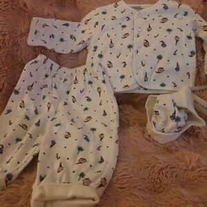 NEW with tags Matching Christmas baby pajama set with matching cap for head